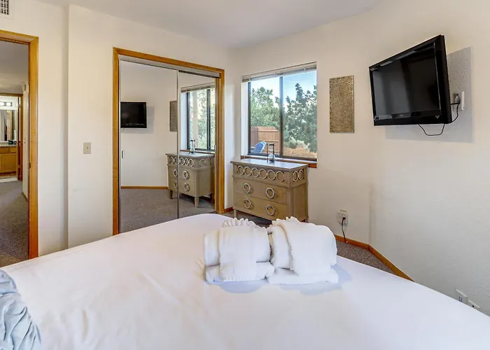 2 Mi To Uptown Sedona: W/ Hot Tub & Fire Pit! * Sedona
